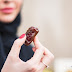 BERBUKALAH DENGAN KURMA, SESUAI SUNNAH RASULULLAH S.A.W